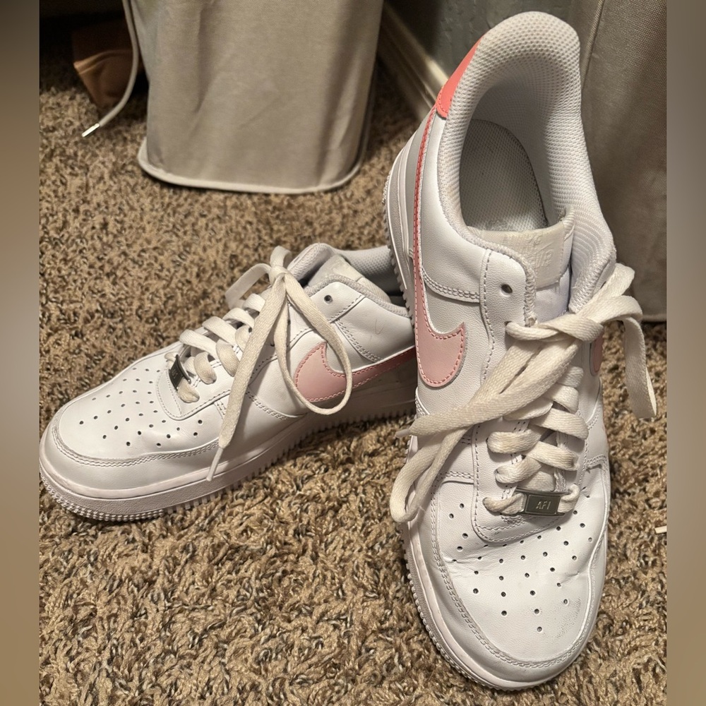 Custom Nike AF1 - women’s size 9 in good condition
